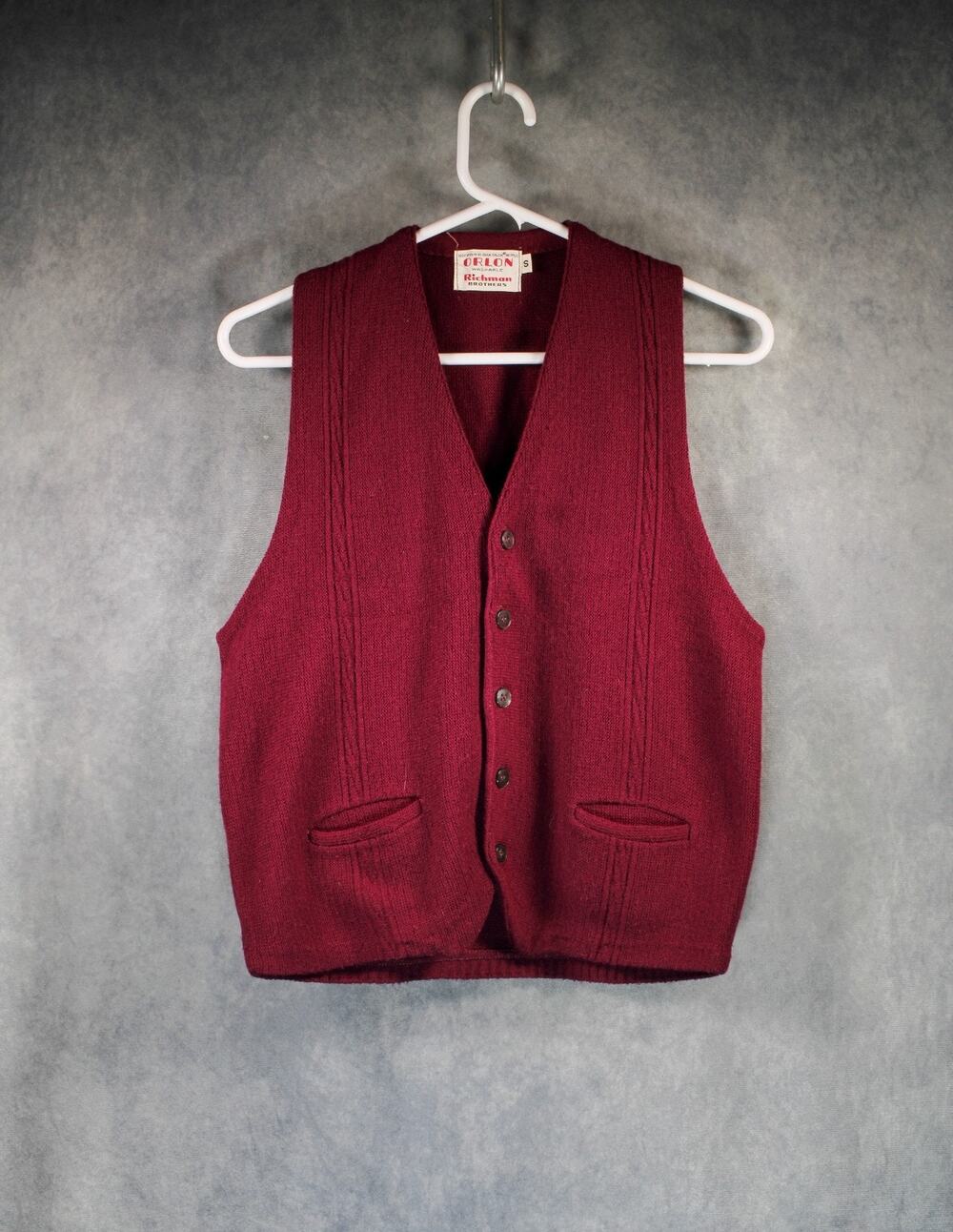Vintage 1970s Richman Brothers Orlon Acrylic Burgundy Knit Vest Men's Size S